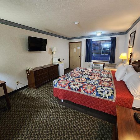 Americas Inn 巴兹敦 外观 照片