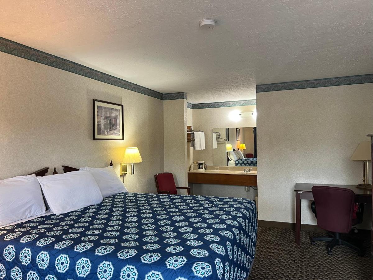 Americas Inn 巴兹敦 外观 照片