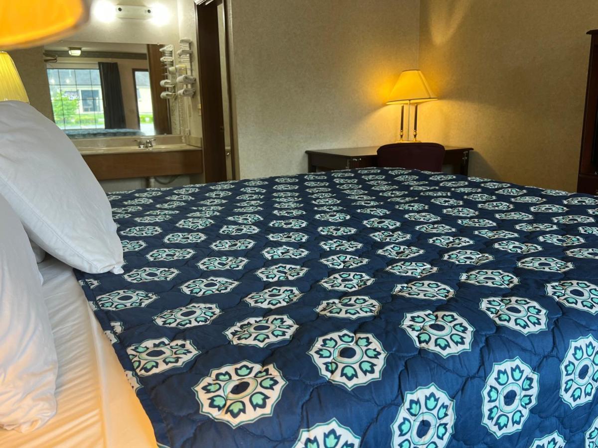 Americas Inn 巴兹敦 外观 照片