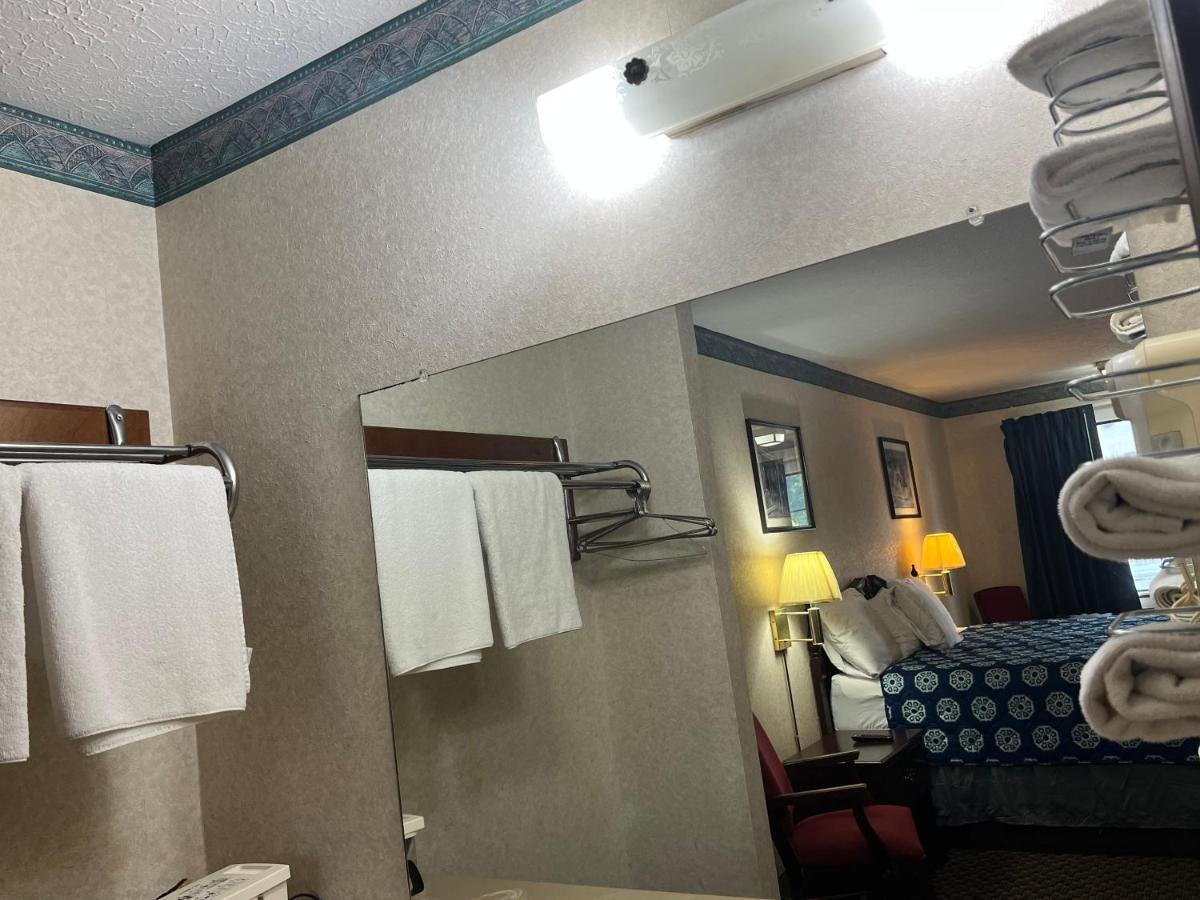 Americas Inn 巴兹敦 外观 照片