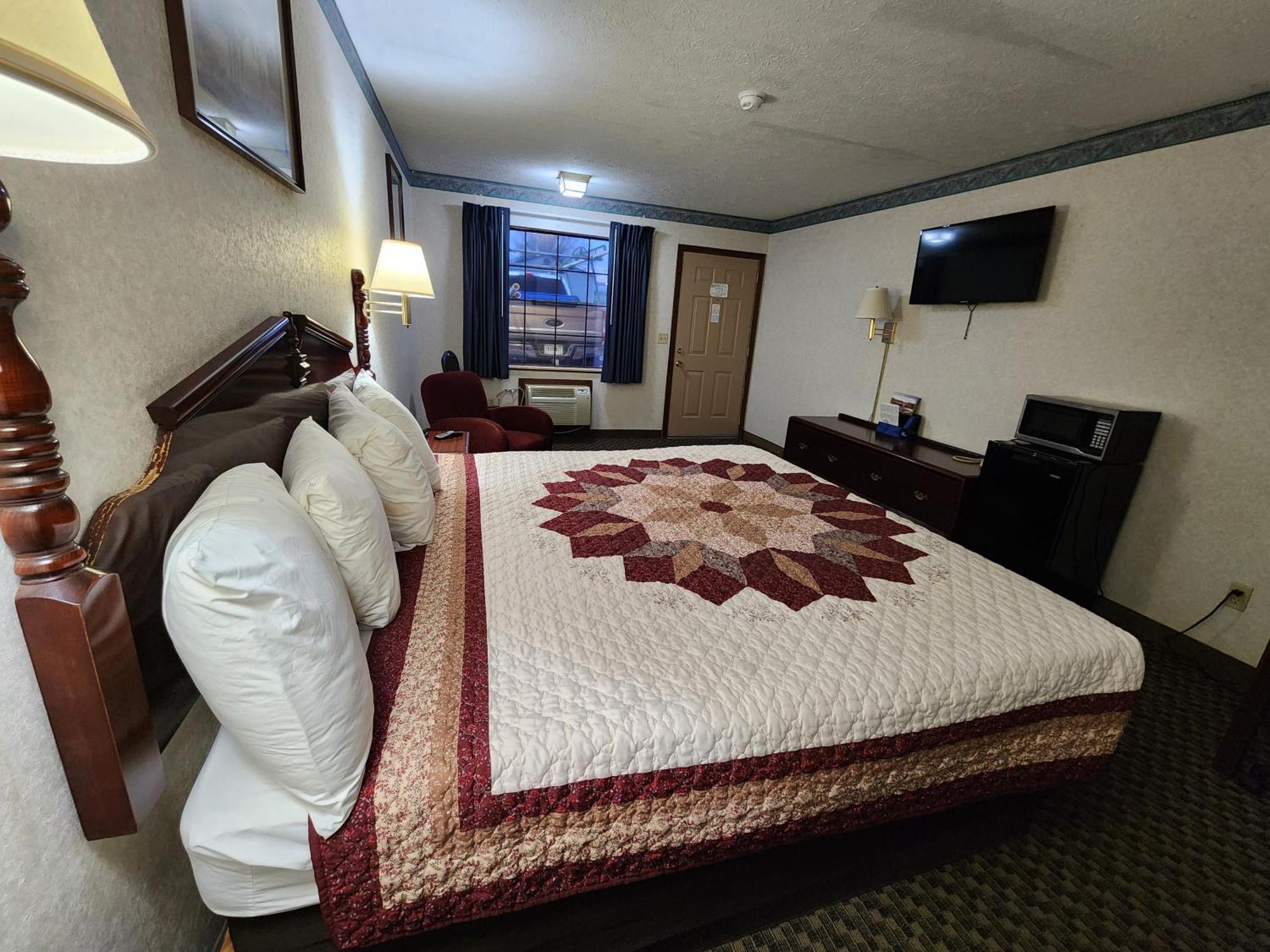 Americas Inn 巴兹敦 外观 照片