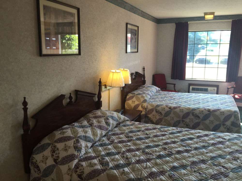 Americas Inn 巴兹敦 外观 照片